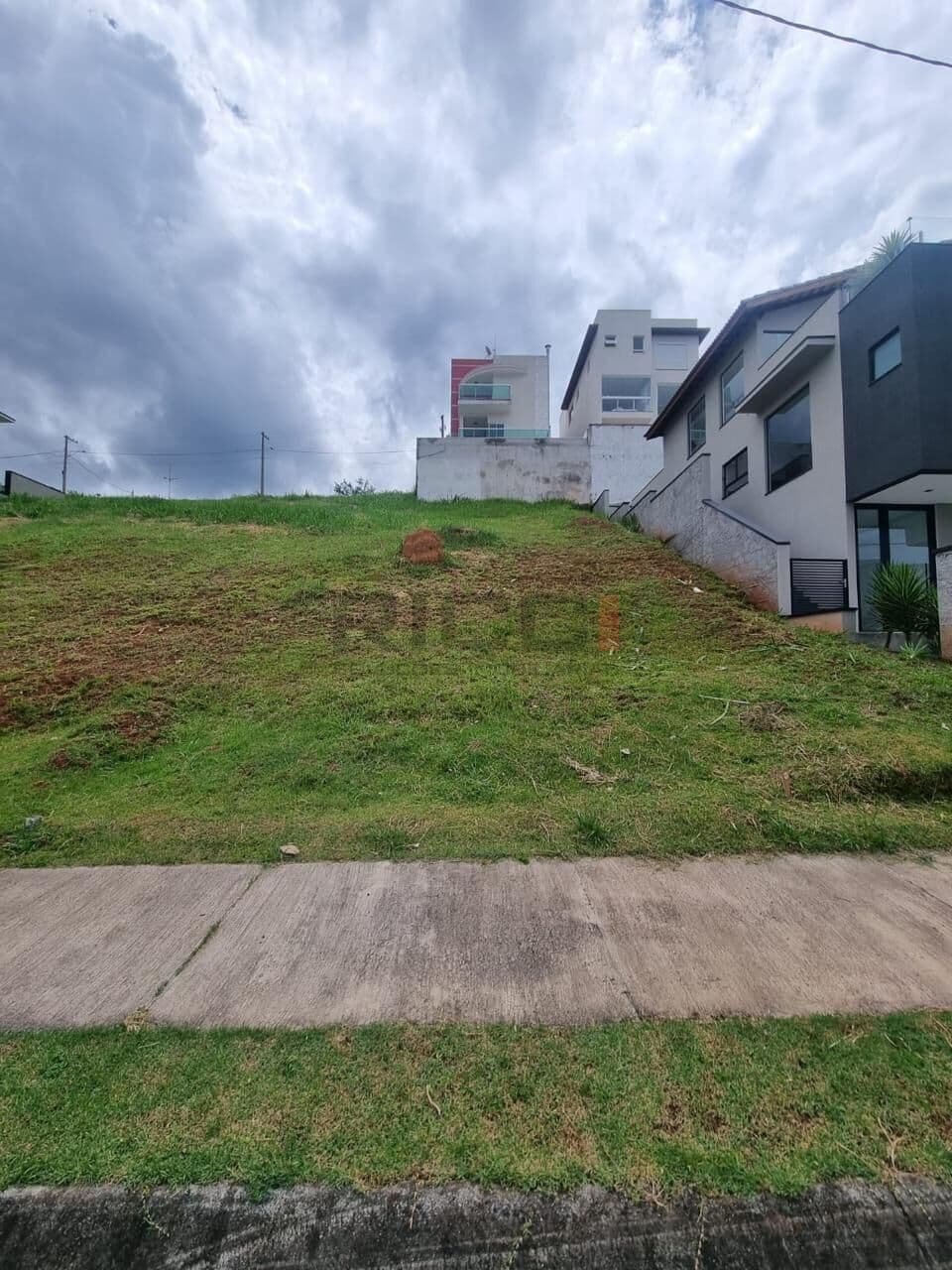 Terreno à Venda no Condomínio Bella Città - Mogi das Cruzes/SP