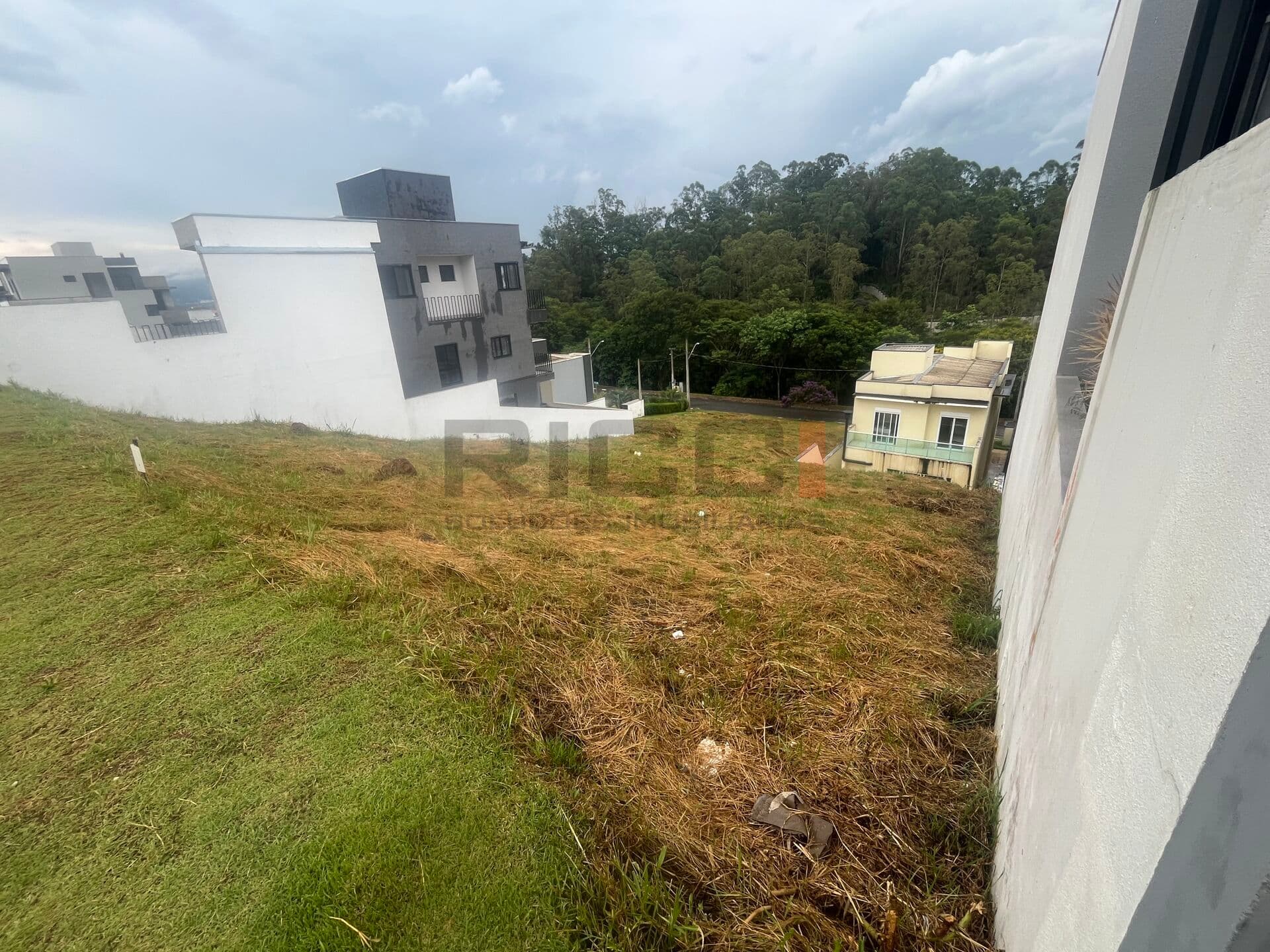 Lote/Terreno em Mogi das Cruzes - Cézar de Souza