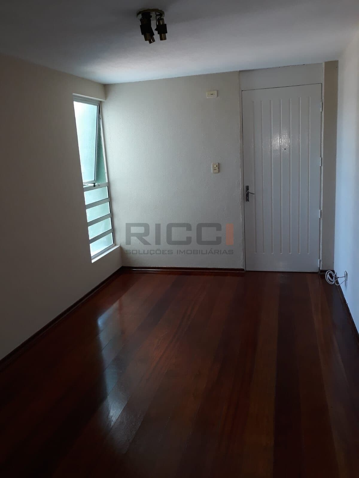 Apartamento em Mogi das Cruzes - Jardim Rodeio