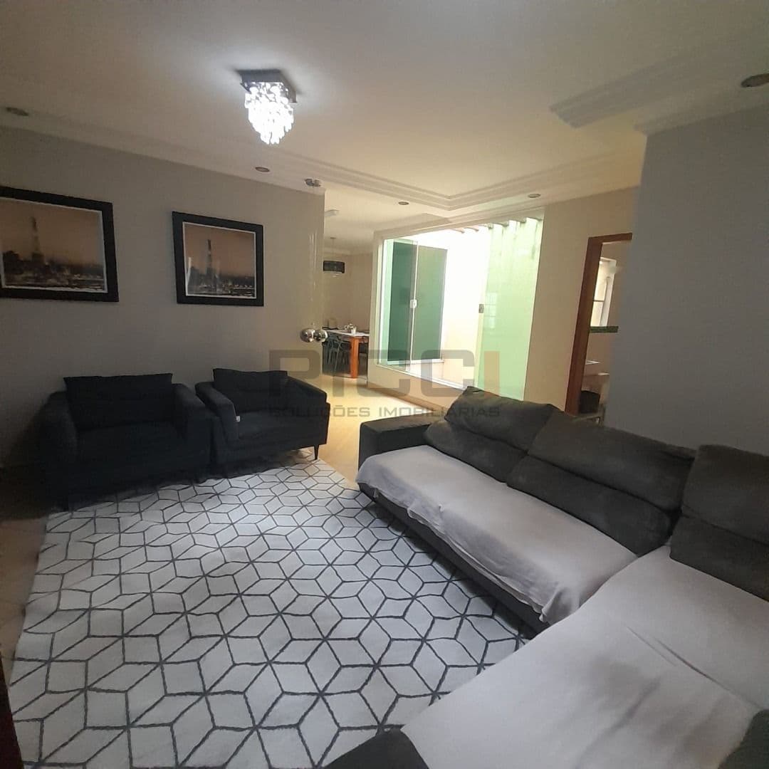 Casa com 3 dormitórios à venda, 200 m² - Vila Suissa - Mogi das Cruzes/SP