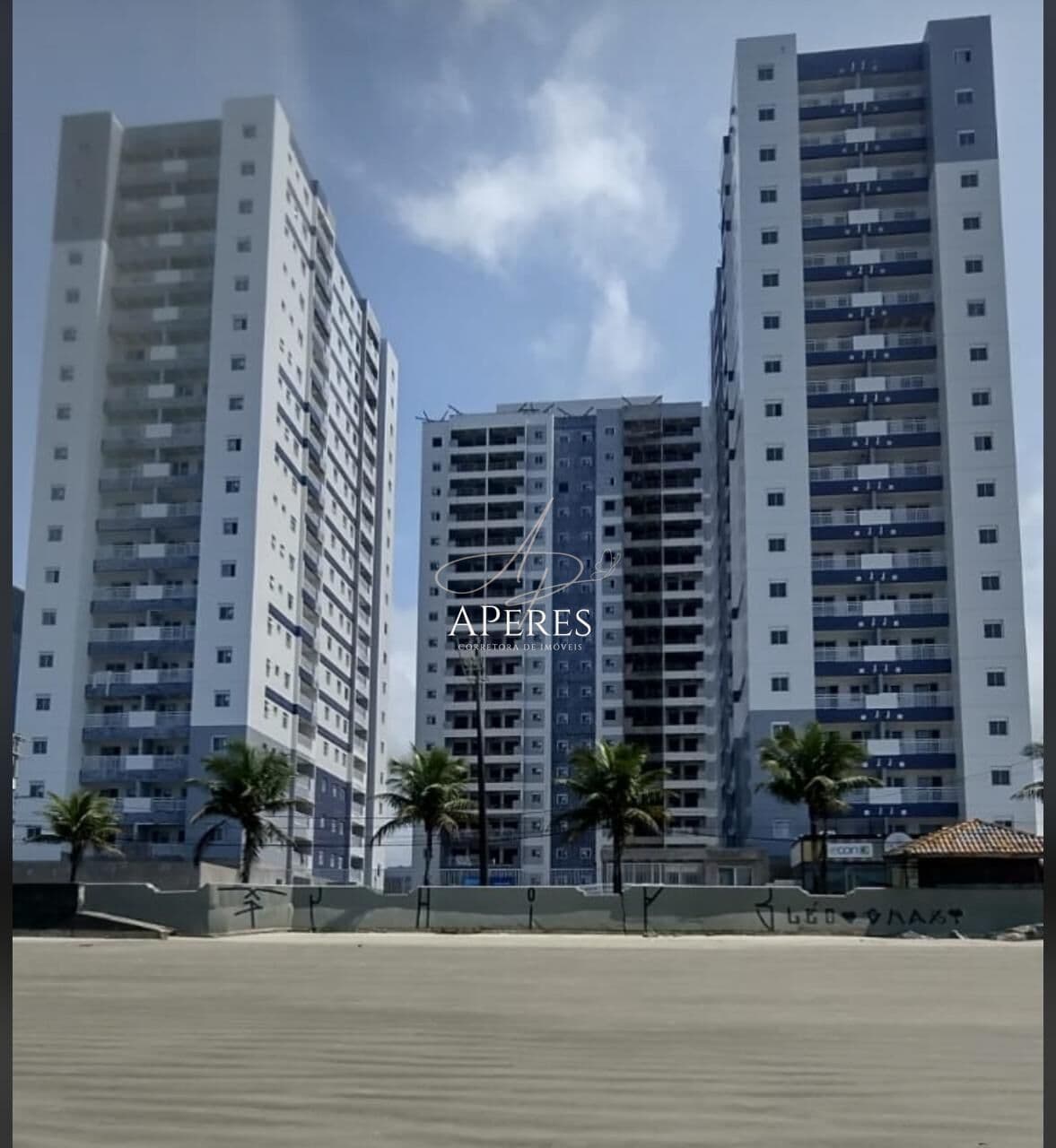 Ocean View | 2 Dorms., varanda Frente Mar