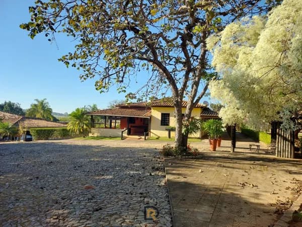 Chácara em Divinópolis
