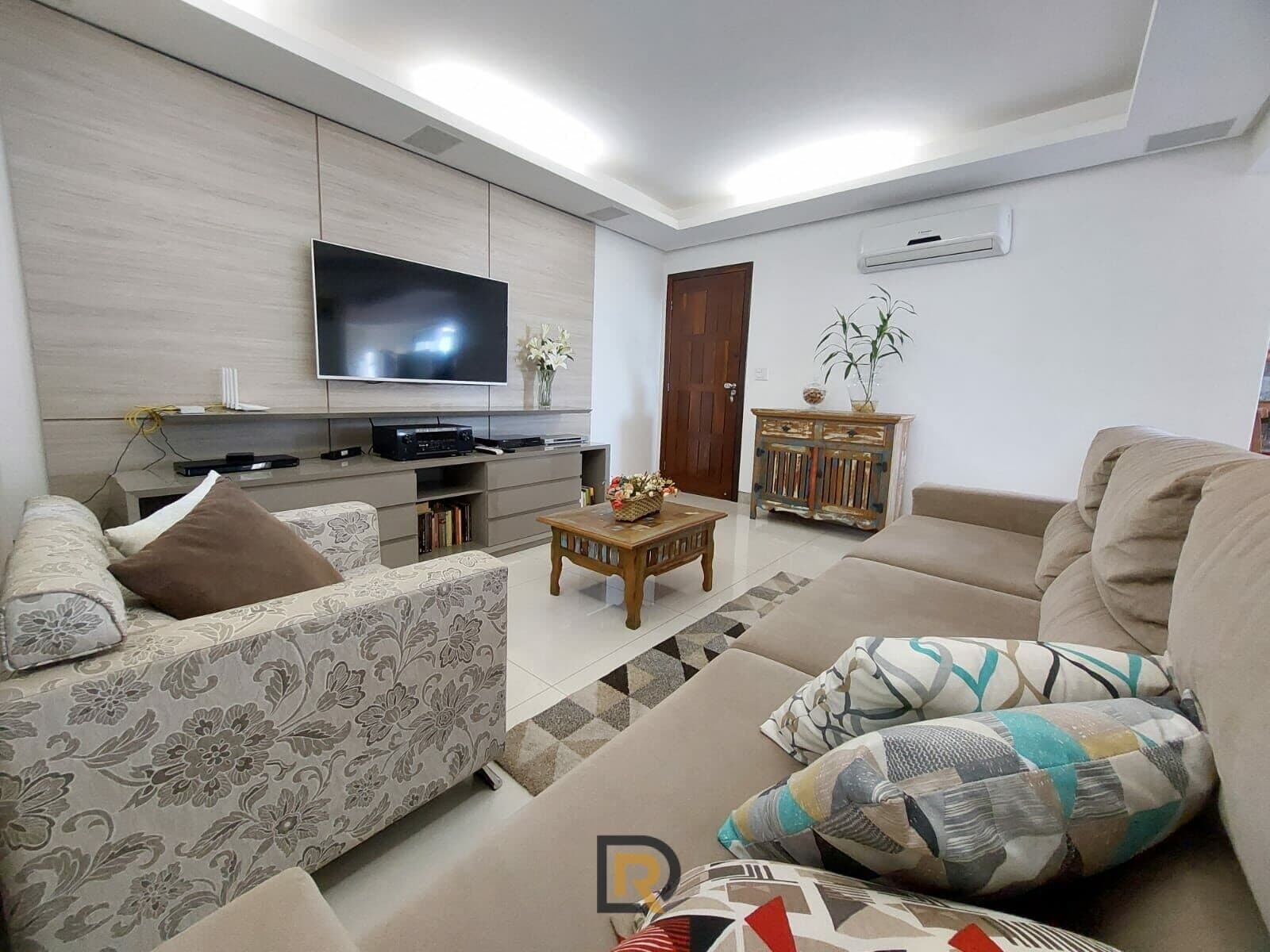 Apartamento Cobertura - Bairro Santo Antônio