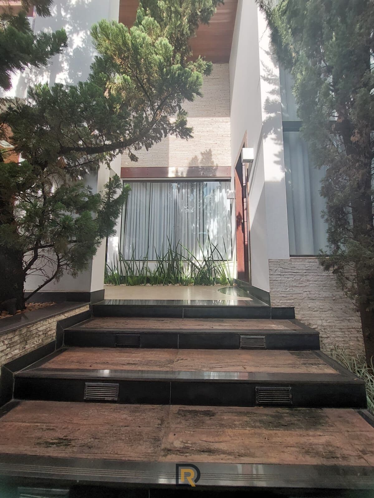 Casa em Divinópolis - Levindo Paula Pereira
