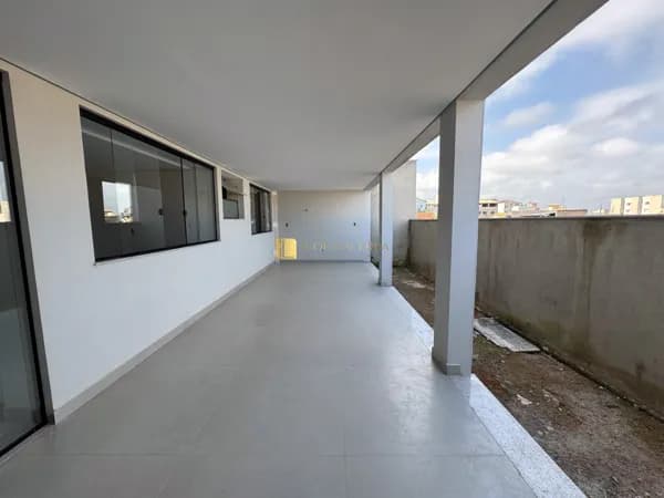 Apartamento à venda com área privativa no Bairro Santo Agostinho