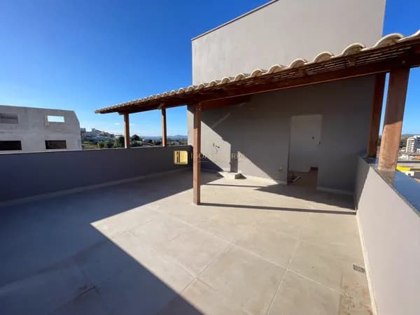 Cobertura duplex à venda no bairro Oscar Corrêa