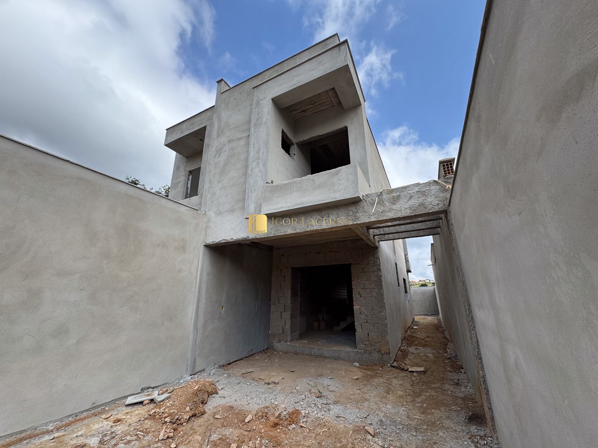 Casa geminada à venda no bairro São Marcos