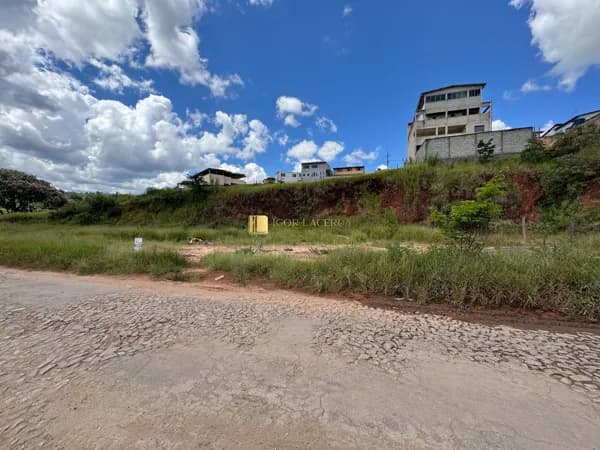 Lotes à venda bairro São Judas Tadeu