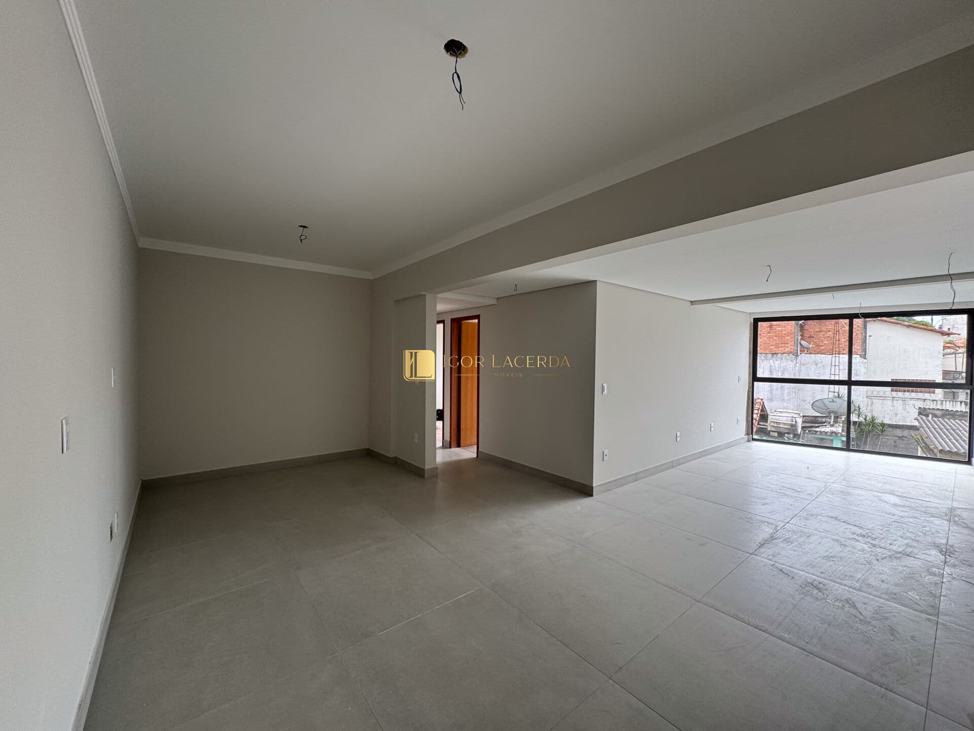 Apartamento à venda no bairro Santo Antônio