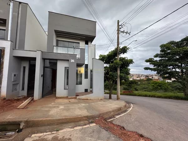 Casa à venda no Bairro São Marcos