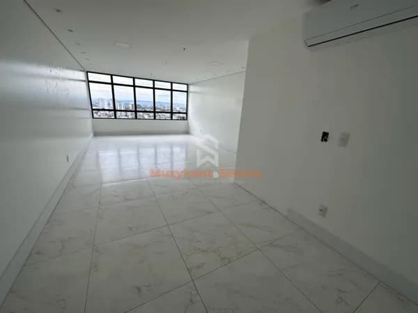 Sala/Conjunto em Esteio - Centro