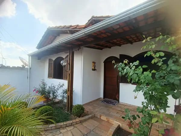 Casa à venda no bairro Teixeira Dias em Belo Horizonte/MG