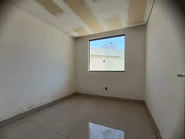 Casa à venda no bairro Masterville em Sarzedo/MG