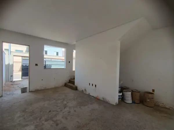 Casa à venda no bairro Masterville em Sarzedo/MG