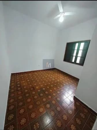 Casa Padrão com 3 dormitórios e 2 vagas de garagem no bairro caiçara