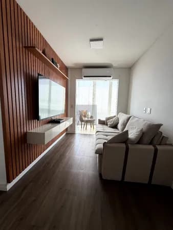 Apartamento Padrão com 3 dormitórios sendo uma suíte, 2 vagas de garagem no bairro ocian