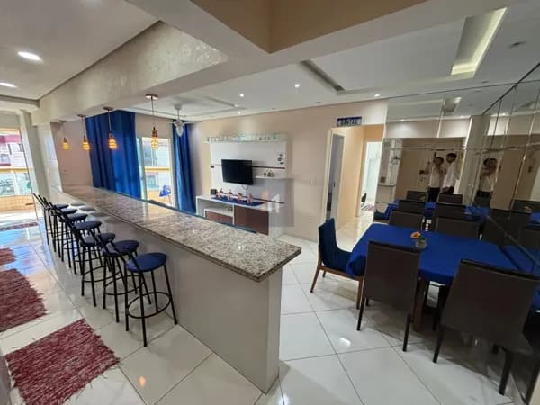 Apartamento Padrão com 2 dormitórios sendo 1 suíte e 1 vaga de garagem no bairro ocian
