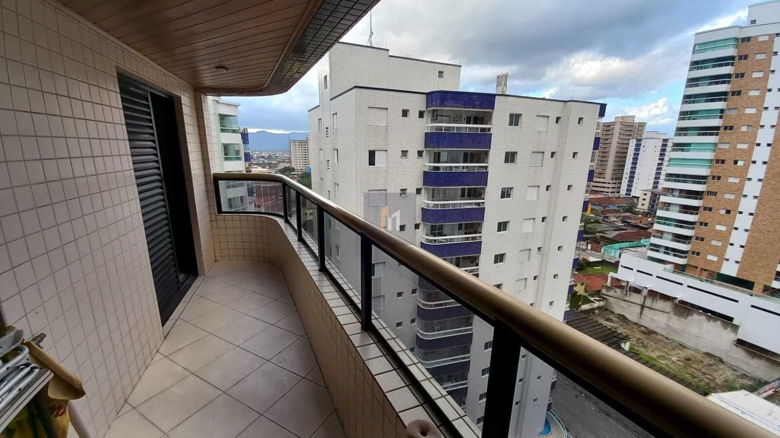 Apartamento à venda no bairro Aviação, Praia Grande, SP. 2 dormitórios sendo 1 suíte,