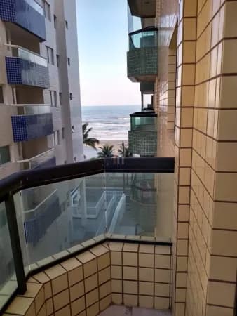 Apartamento à venda no bairro Jardim Real em Praia Grande, SP, 1 dormitório, sala dois ambientes com sacada!