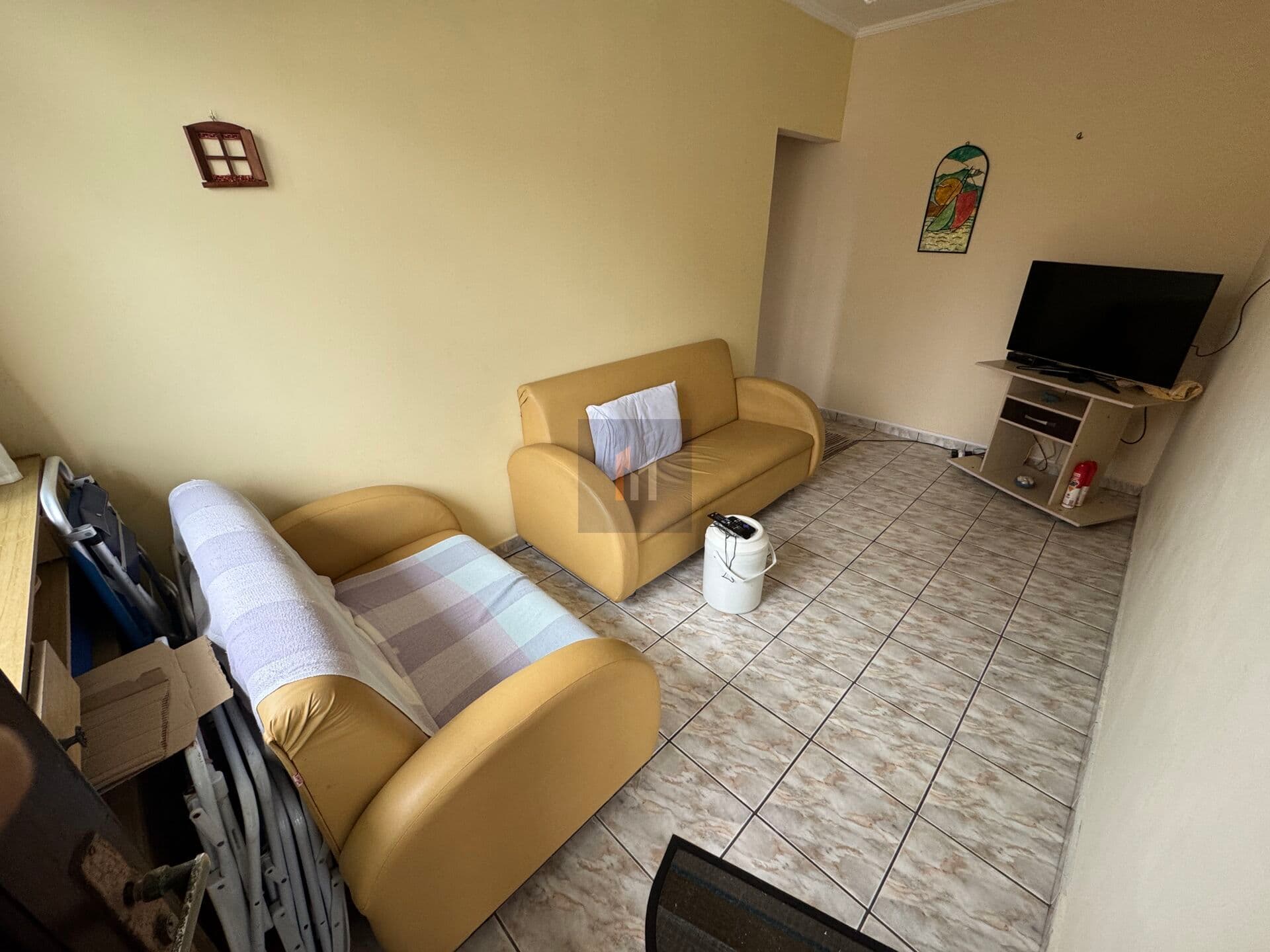 Apartamento 2 dormitórios, 1 vaga, boqueirão