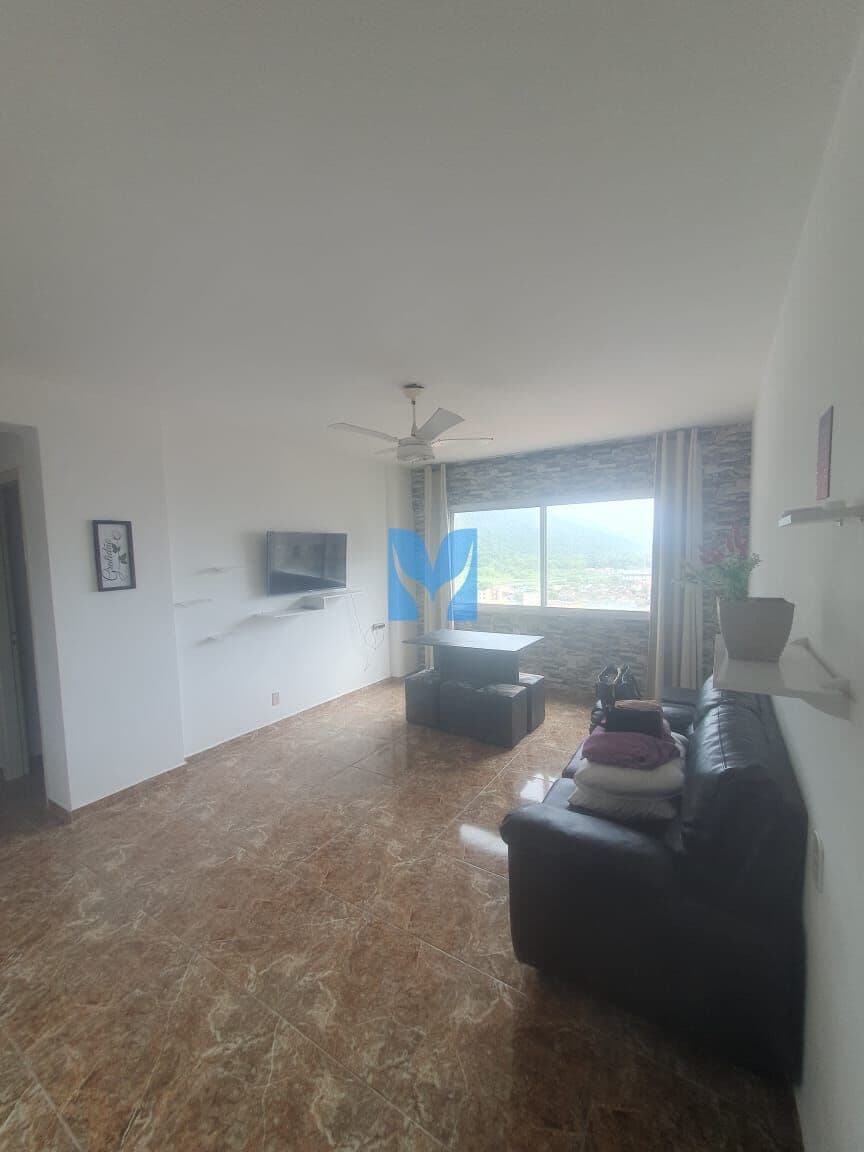 Apartamento mobiliado à venda no Solemar Praia Grande, SP. 2 dormitórios convertido em 3!