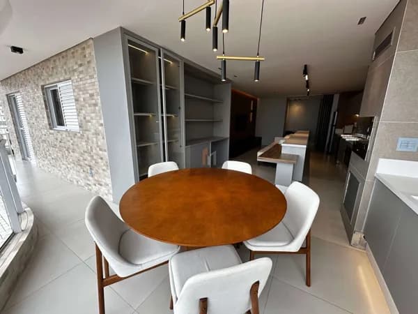 Apartamento em Praia Grande - Guilhermina