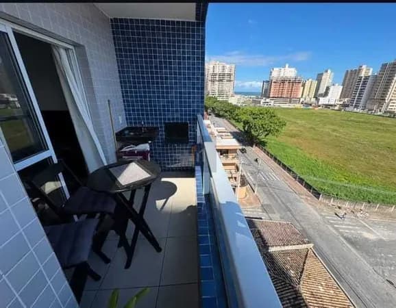 Apartamento na Guilhermina 2 dormitórios 1 suíte com 1 vaga de garagem
