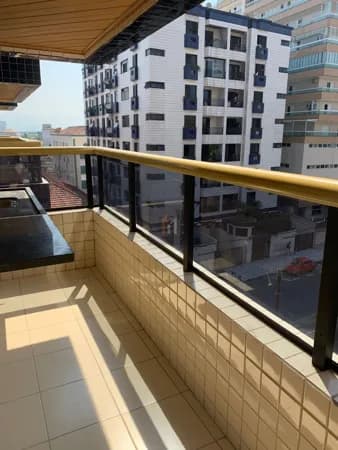 Apartamento à venda no Boqueirão Praia Grande, SP. 2 dormitórios com sacada!