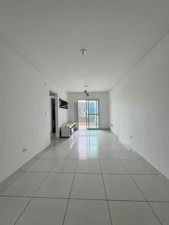 Apartamento à venda no bairro Boqueirão em Praia Grande, SP. 2 dormitórios sendo 1 suíte.