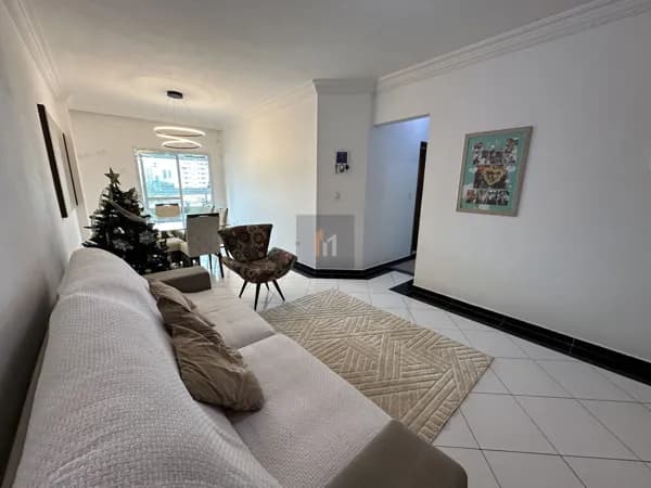 Apartamento à venda no bairro Guilhermina em Praia Grande