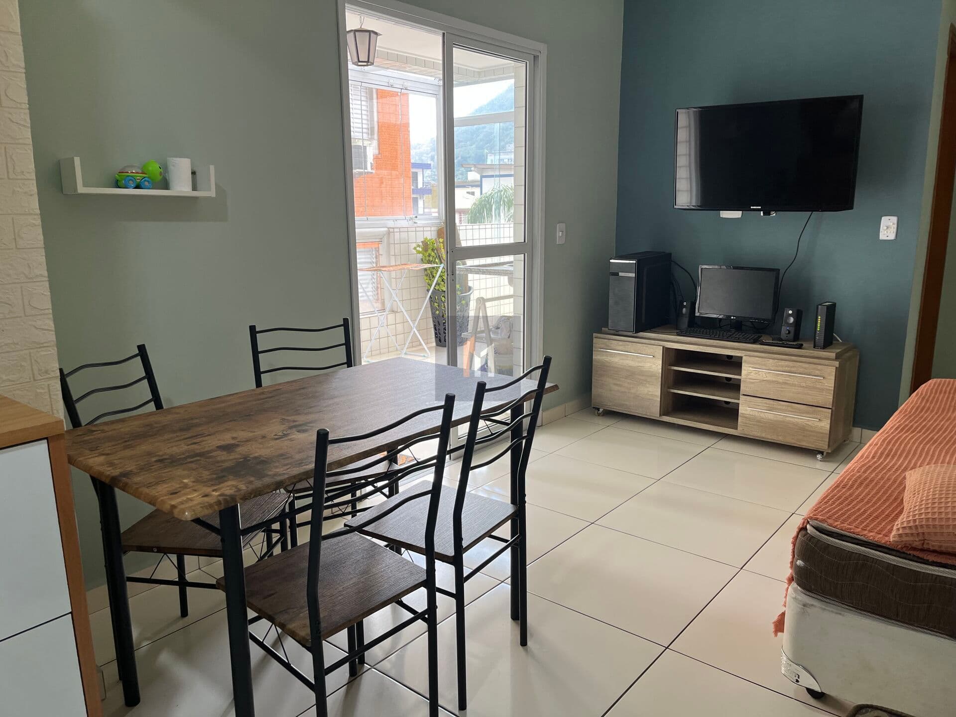 Apartamento Garden de 1 Dormitório sendo 1 suíte, Canto do Forte