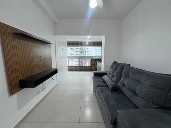 Apartamento à venda no bairro Canto do Forte em Praia Grande, SP. 2 dormitórios sendo 1 suíte.