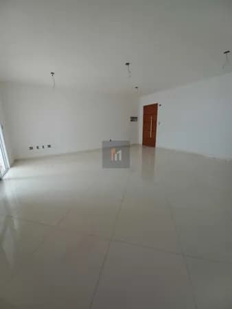 Apartamento à venda no bairro Canto do Forte em Praia Grande, SP. 3 dormitórios sendo 2 suíte.