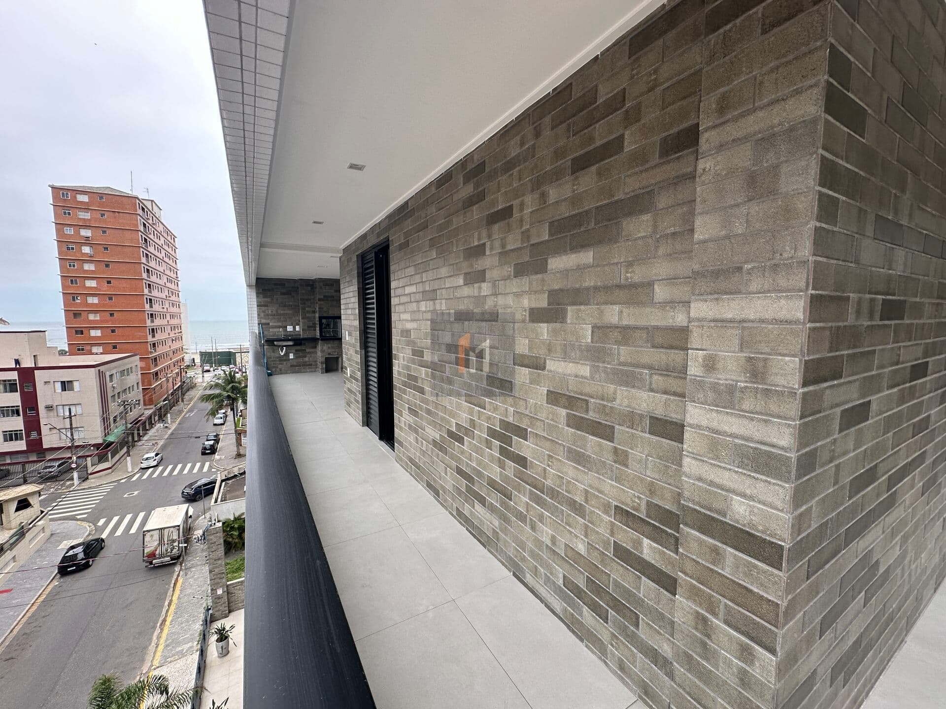 Apartamento com 3 suites vista mar