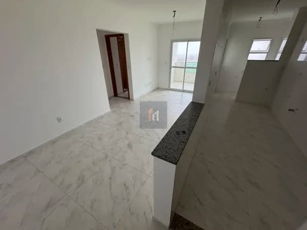 Apartamento 2 dormitorios sendo 1 suite, 1 vaga, mirim