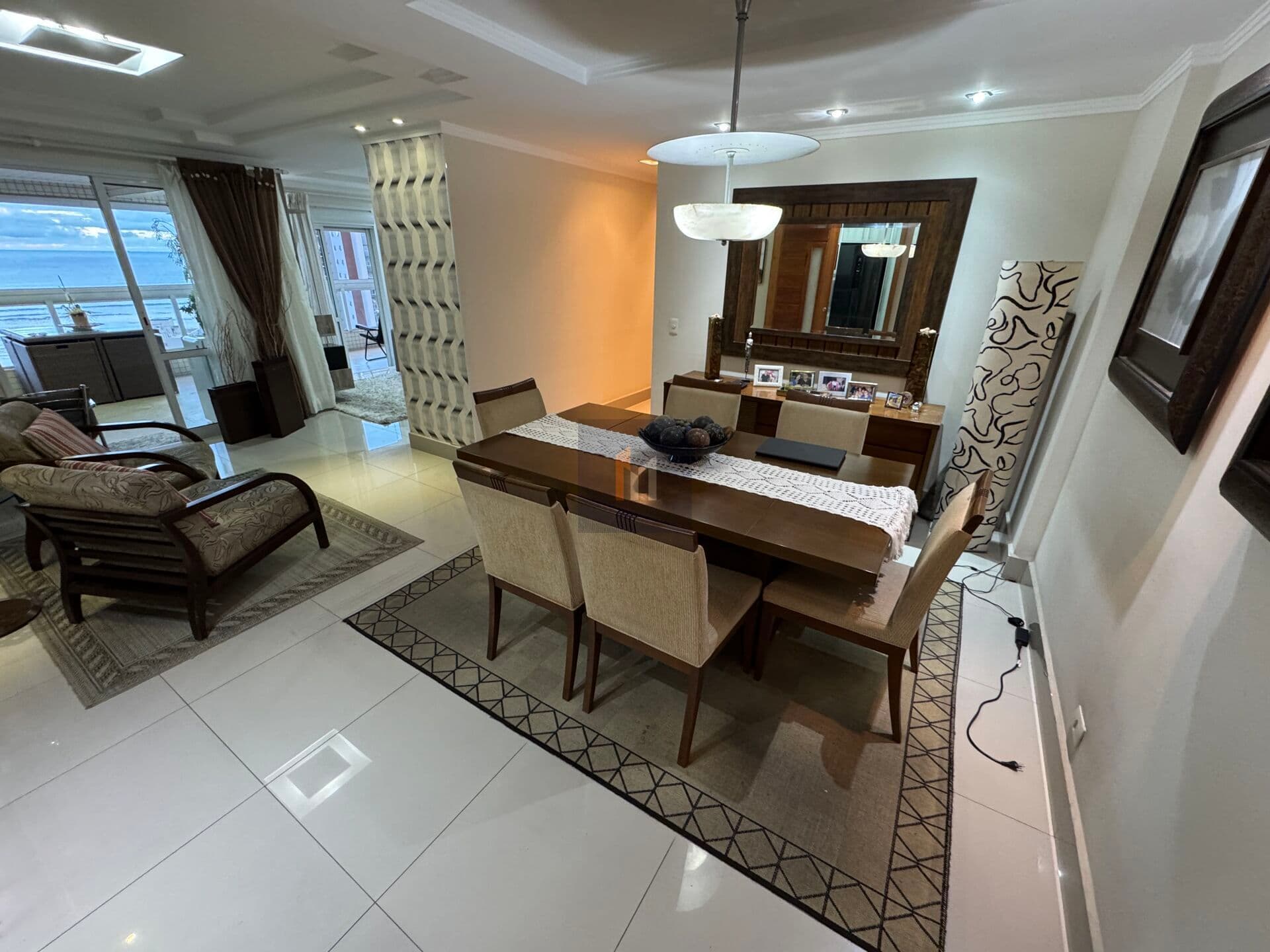 Apartamento vista mar 3 suites, 2 vagas, Boqueirão
