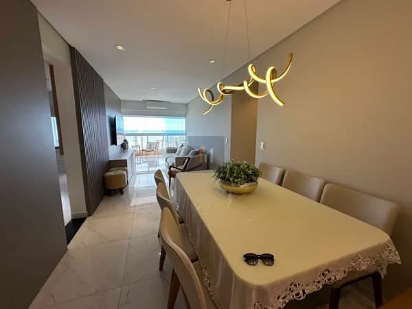 Apartamento vista Mar 3 suítes e 3 vagas de garagem