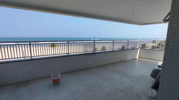 Apartamento em Praia Grande - Guilhermina