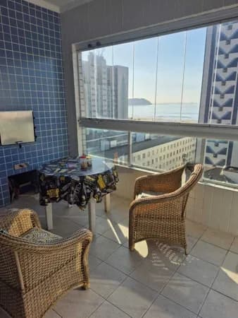 Apartamento 3 dormitórios no bairro Guilhermina com 2 vagas de garagem