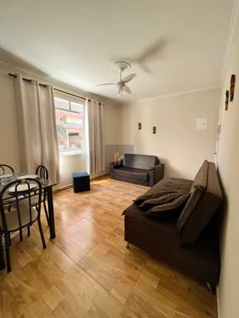 Apartamento no canto do forte 1 dormitório e q vaga de garagem