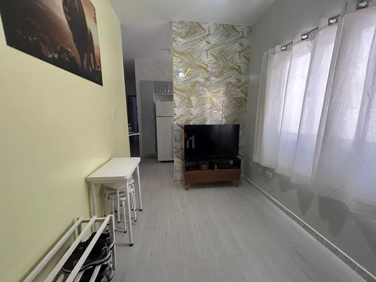 Apartamento à venda no bairro Aviação em Praia Grande, SP. 1 dormitório.