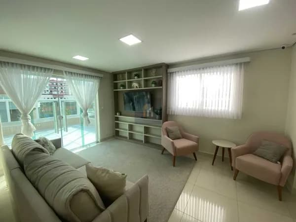 apartamento à venda no bairro Caiçara em Praia Grande, SP. 3 dormitórios sendo 1 suíte