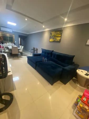 Sobrado com piscina á venda - Vila Guilhermina