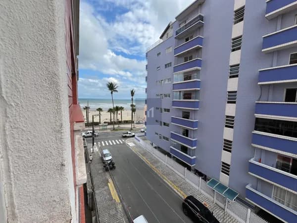 Apartamento Padrão à venda no bairro Tupi em Praia Grande, SP. 2 dormitórios