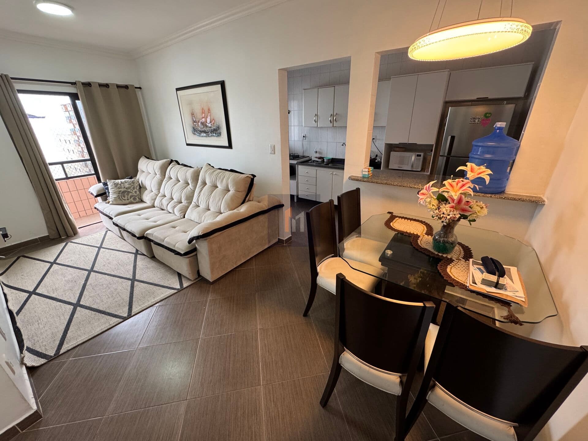 Apartamento mobiliado 1 dormitório, 1 vaga, Guilhermina