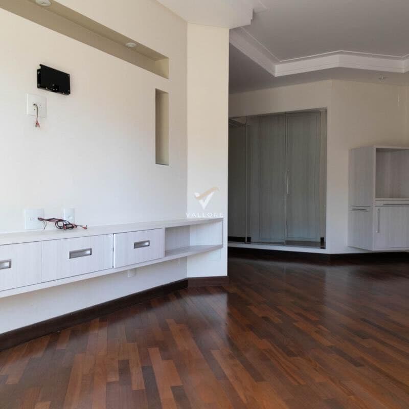 Apartamento com 4 suítes semi-mobiliado no Centro - Cascavel/PR