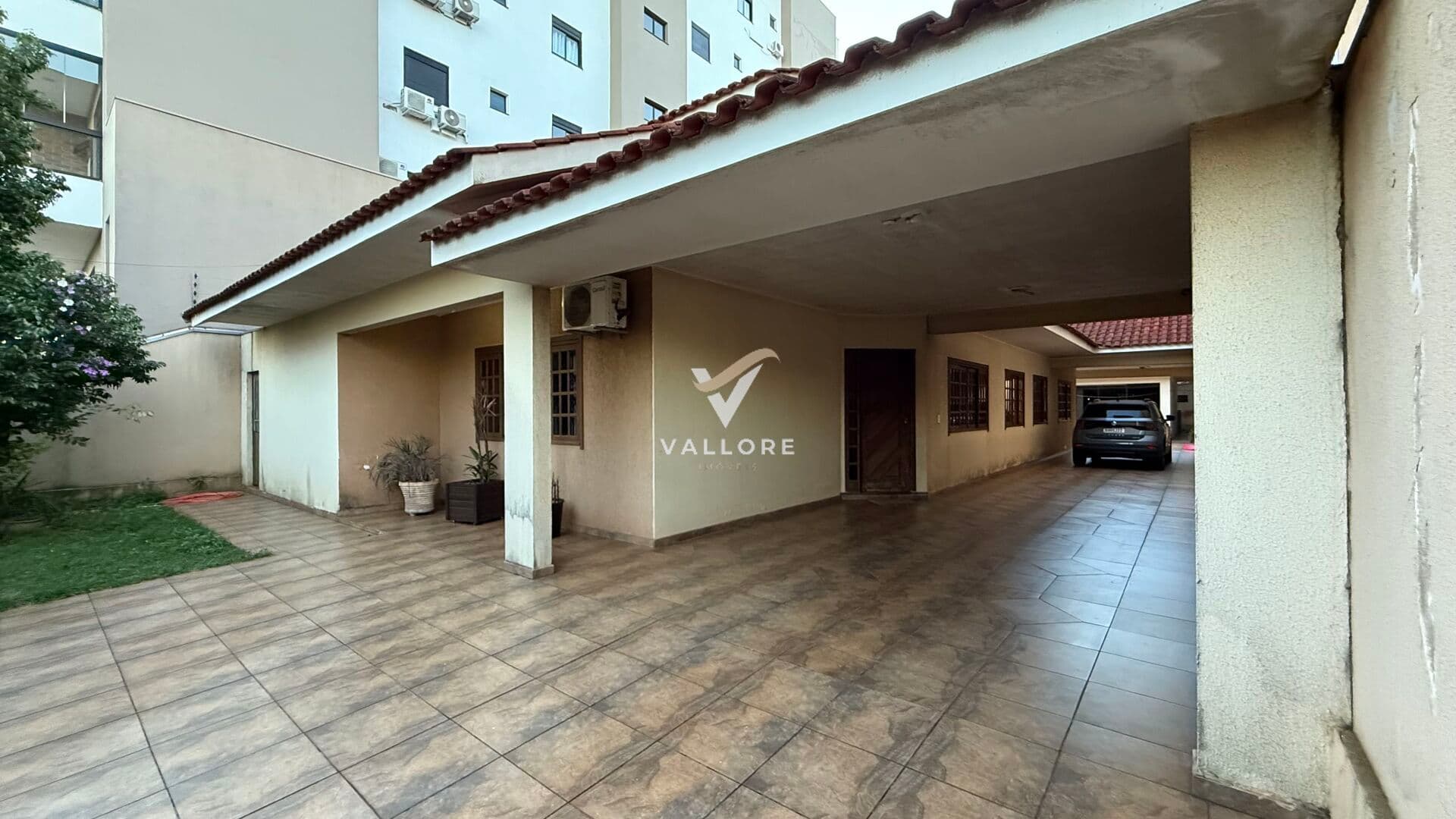 Casa na rua Vitória - Cascavel Pr