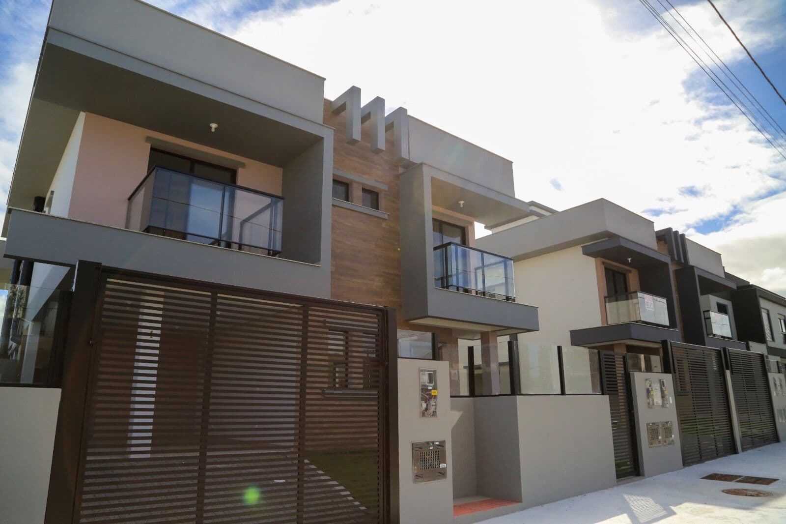 Casa para venda com 142m² com 3 quartos em Campeche - Florianópolis - SC