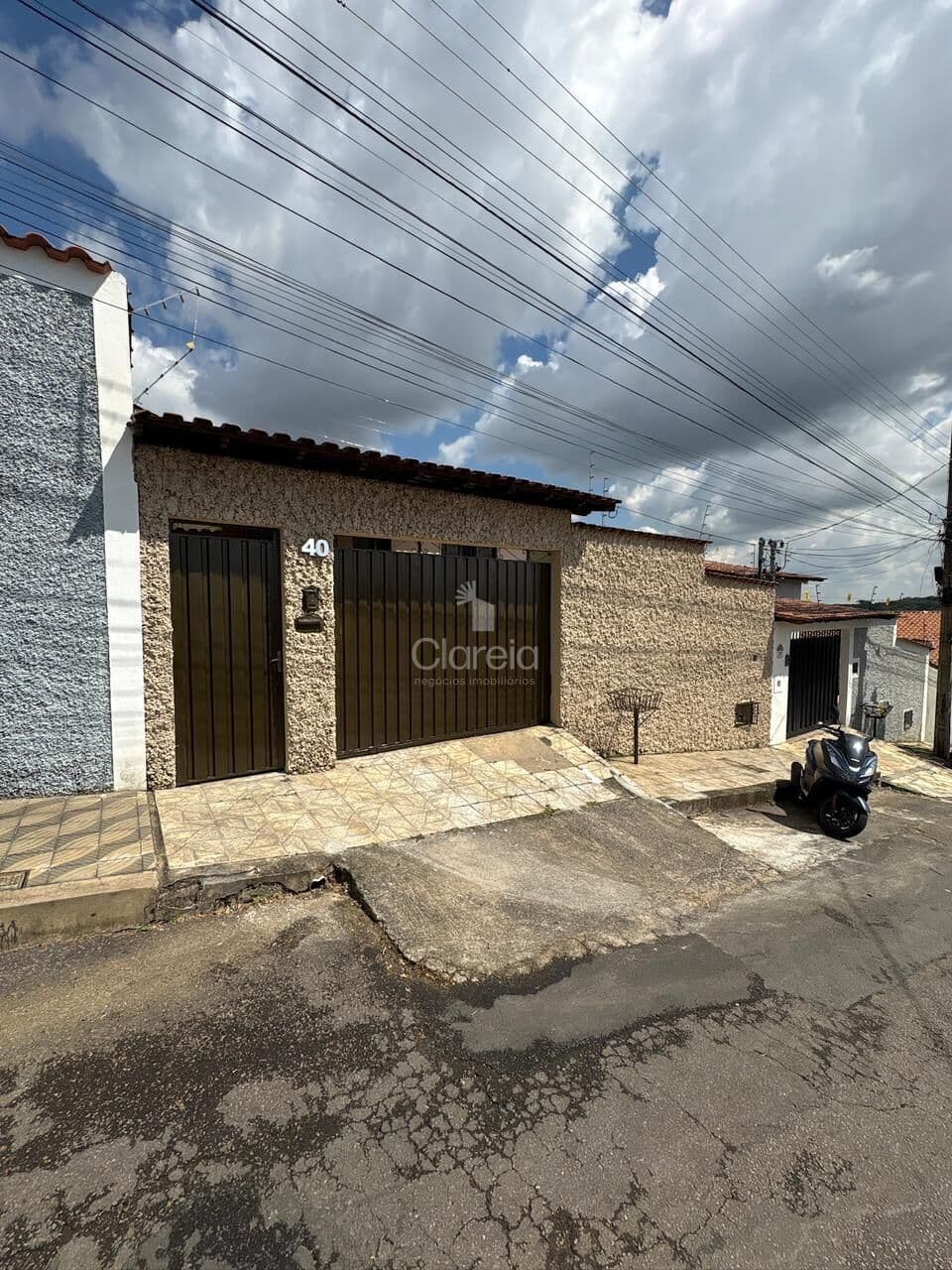 Casa com 3 Quartos e Quintal Amplo no Bela Vista em Varginha