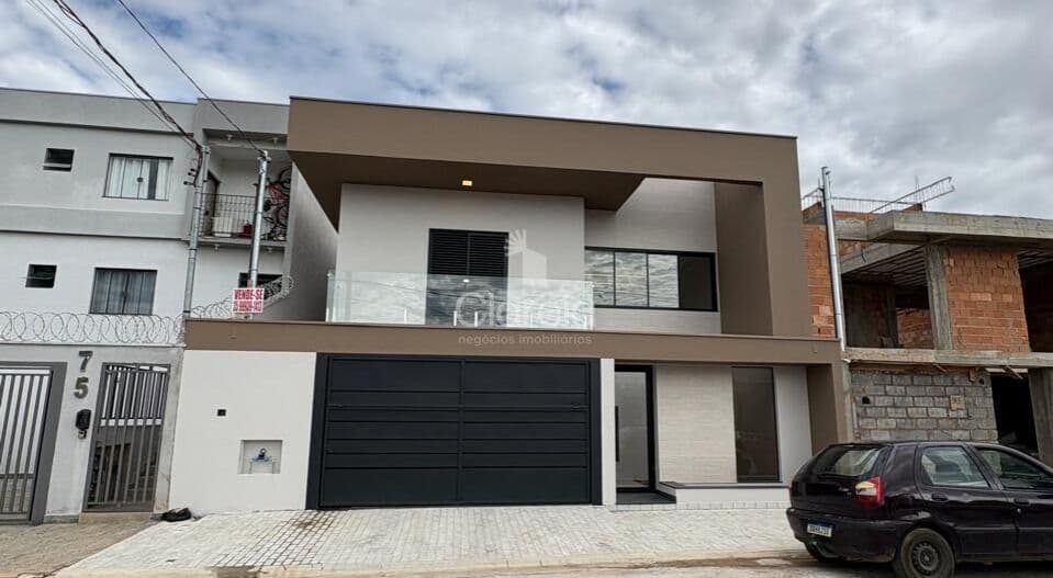 Casa moderna de alto padrão no bairro Boulevart